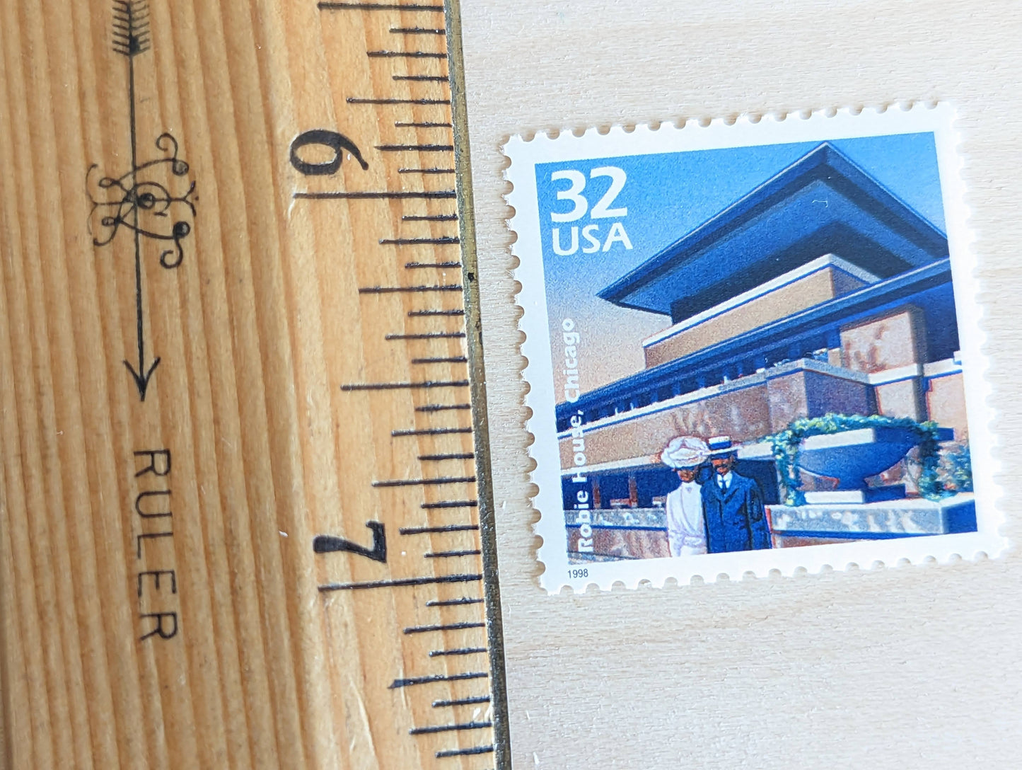 Robie House by Frank Lloyd Wright Chicago, Set of 5, Vintage Unused USPS 32 Cent Postage Stamps, 1900s Celebrate the Century Series 1998, Gummed