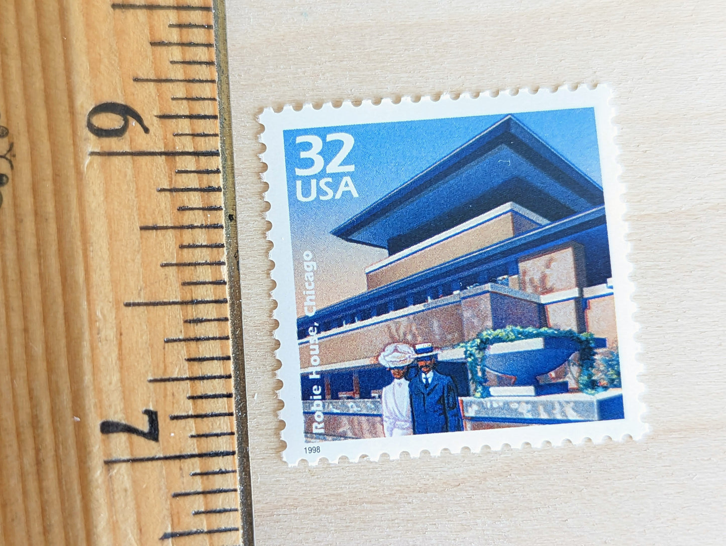 Robie House by Frank Lloyd Wright Chicago, Set of 5, Vintage Unused USPS 32 Cent Postage Stamps, 1900s Celebrate the Century Series 1998, Gummed