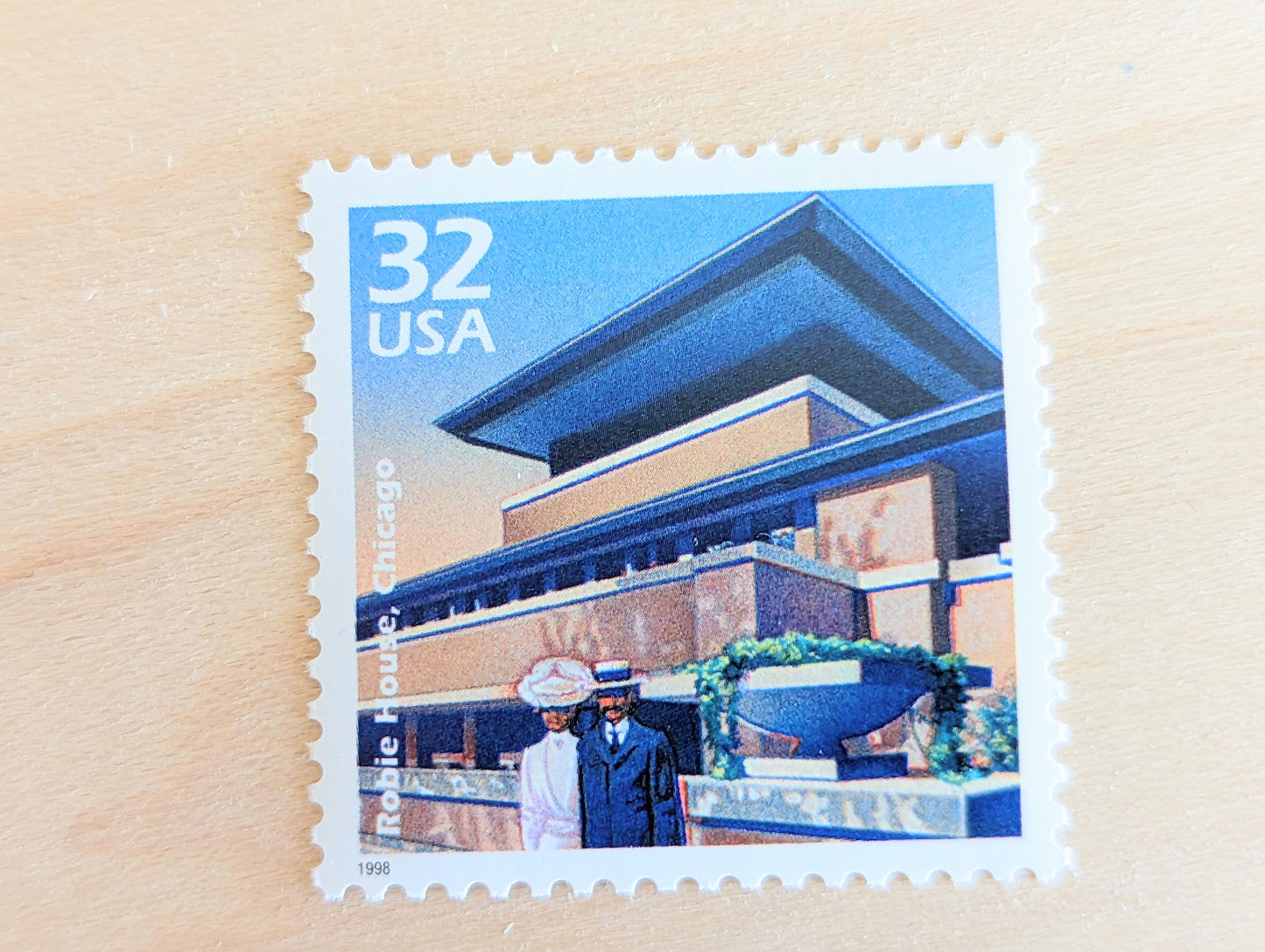 Robie House by Frank Lloyd Wright Chicago, Set of 5, Vintage Unused USPS 32 Cent Postage Stamps, 1900s Celebrate the Century Series 1998, Gummed