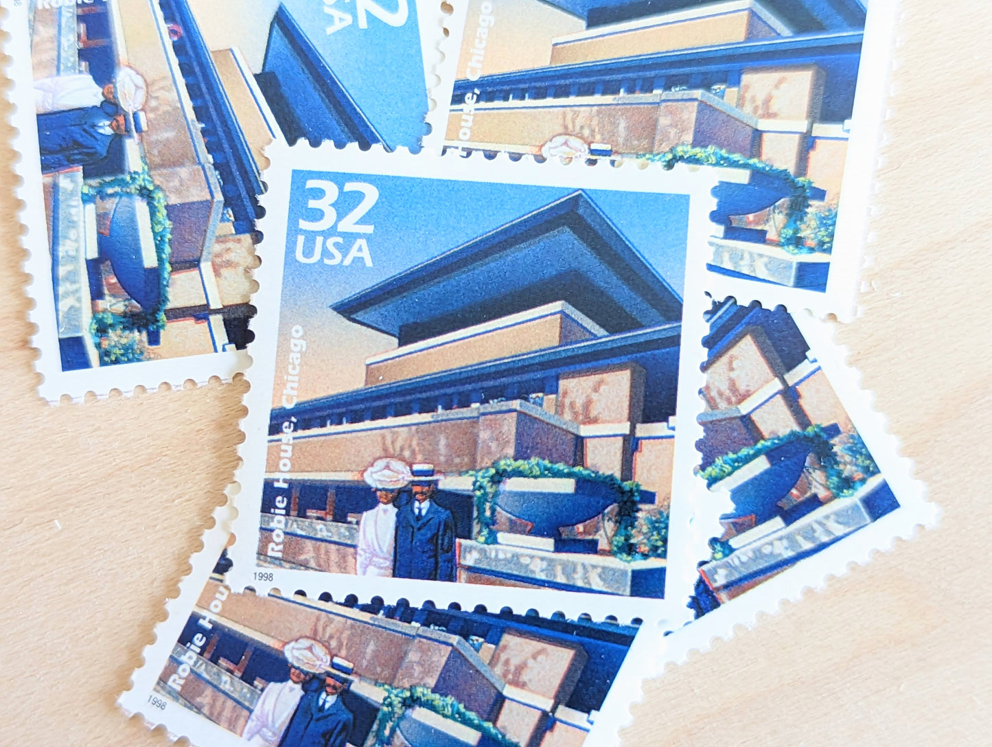 Robie House by Frank Lloyd Wright Chicago, Set of 5, Vintage Unused USPS 32 Cent Postage Stamps, 1900s Celebrate the Century Series 1998, Gummed