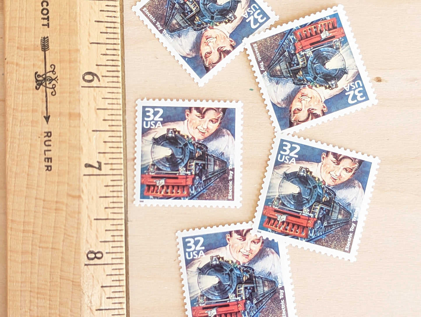 Electric Toy Lionel Trains, Set of 5, Vintage Unused USPS 32 Cent Postage Stamps, 1920s Celebrate the Century Series 1998, Gummed