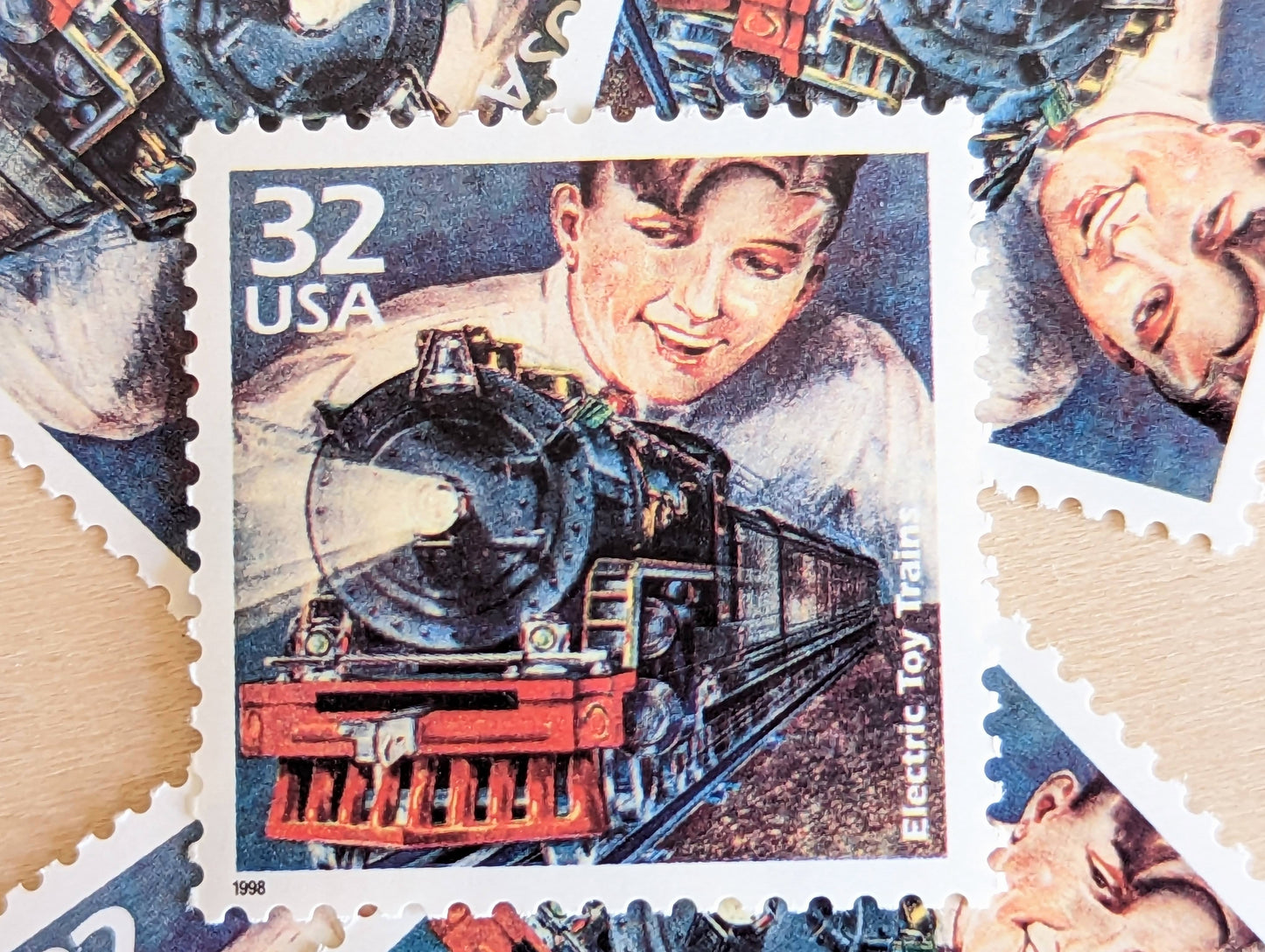 Electric Toy Lionel Trains, Set of 5, Vintage Unused USPS 32 Cent Postage Stamps, 1920s Celebrate the Century Series 1998, Gummed