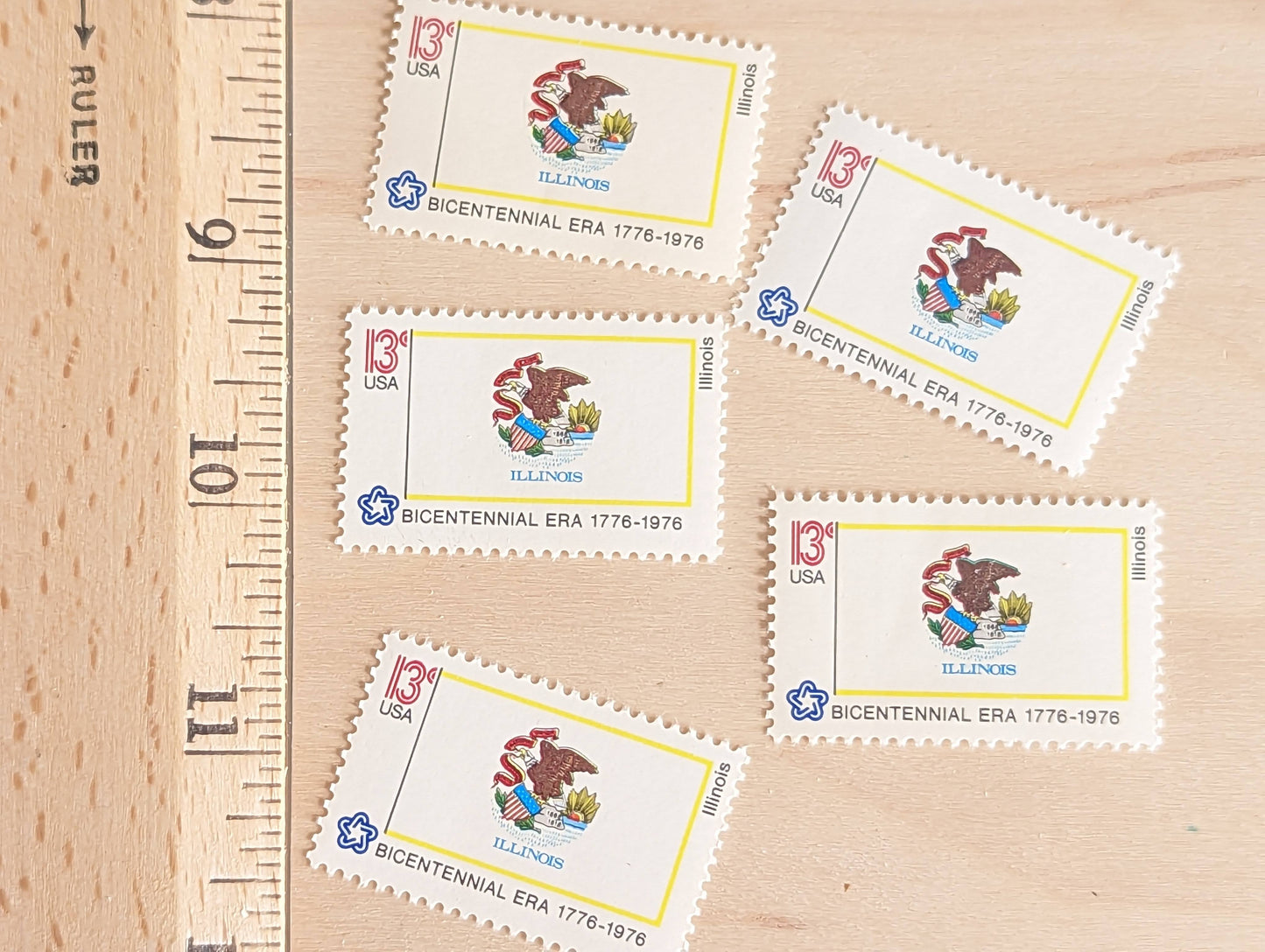Illinois State Flag, Set of 10, Vintage Unused USPS 13 Cent Postage Stamps, State Flags 1976, Gummed