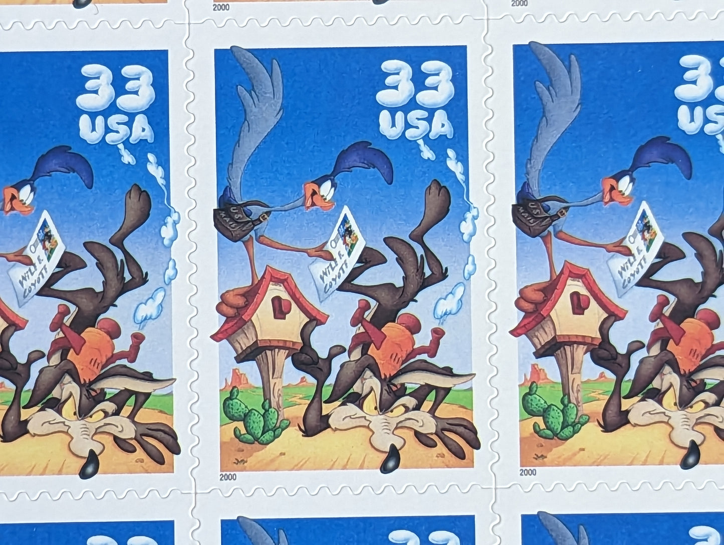 Wile E. Coyote and Road Runner Looney Tunes, Sheet of 10, Vintage Unused USPS 33 Cent Postage Stamps, Looney Tunes Stamps (Souvenir Sheet), 2000, Gummed