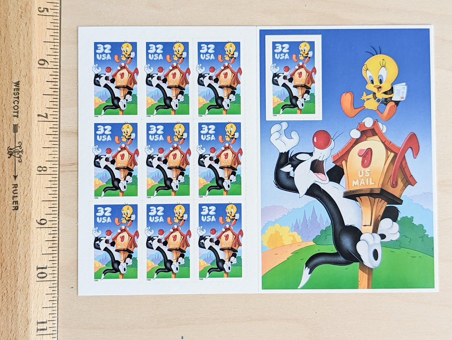 Sylvester and Tweety Looney Tunes, Sheet of 10, Vintage Unused USPS 32 Cent Postage Stamps, Looney Tunes Stamps (Souvenir Sheet), 1997, Gummed