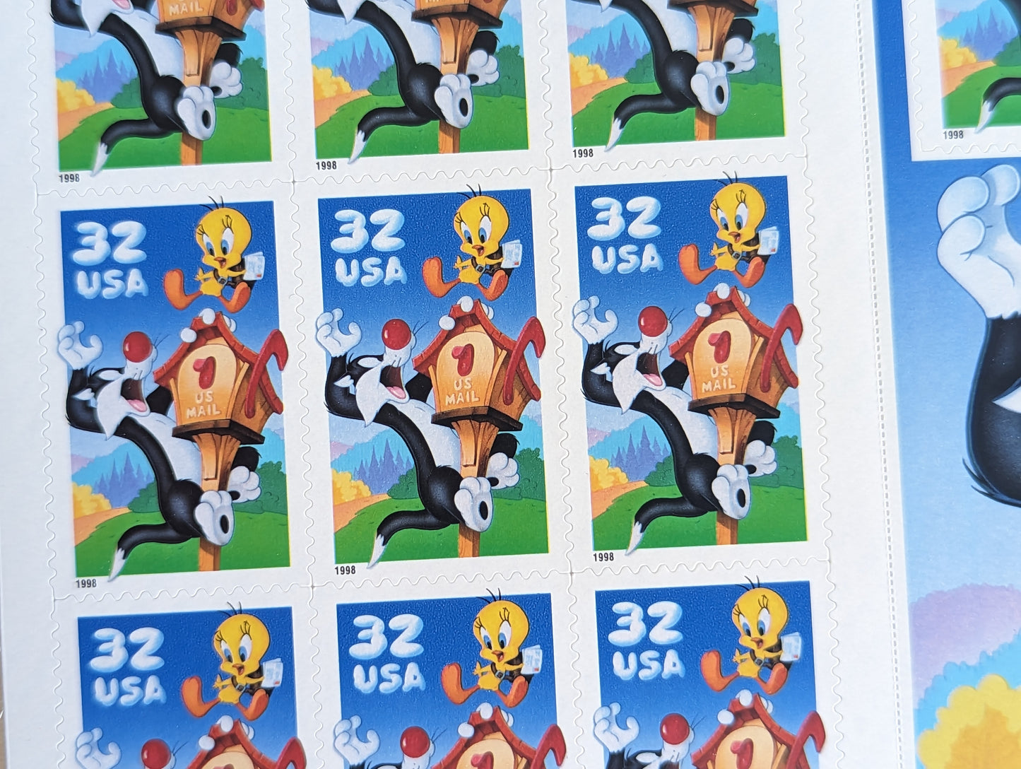 Sylvester and Tweety Looney Tunes, Sheet of 10, Vintage Unused USPS 32 Cent Postage Stamps, Looney Tunes Stamps (Souvenir Sheet), 1997, Gummed