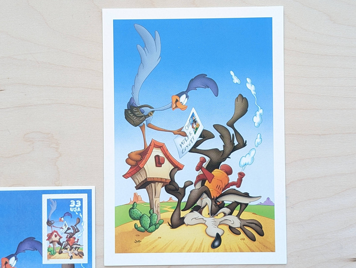 Wile E. Coyote & Road Runner Postcard, Looney Tunes 2000 20 Cent Postcard and Souvenir Sheet With 33 Cent Stamp