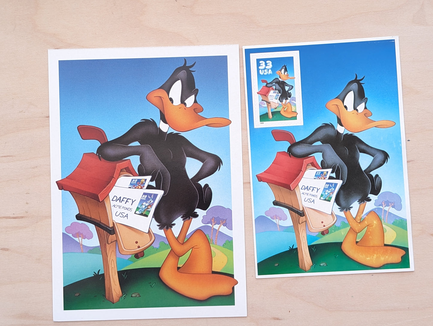 Daffy Duck Postcard Looney Tunes 1999 Unused 20 Cent Pre-Stamped Postcard and 33 Cent Souvenir Sheet