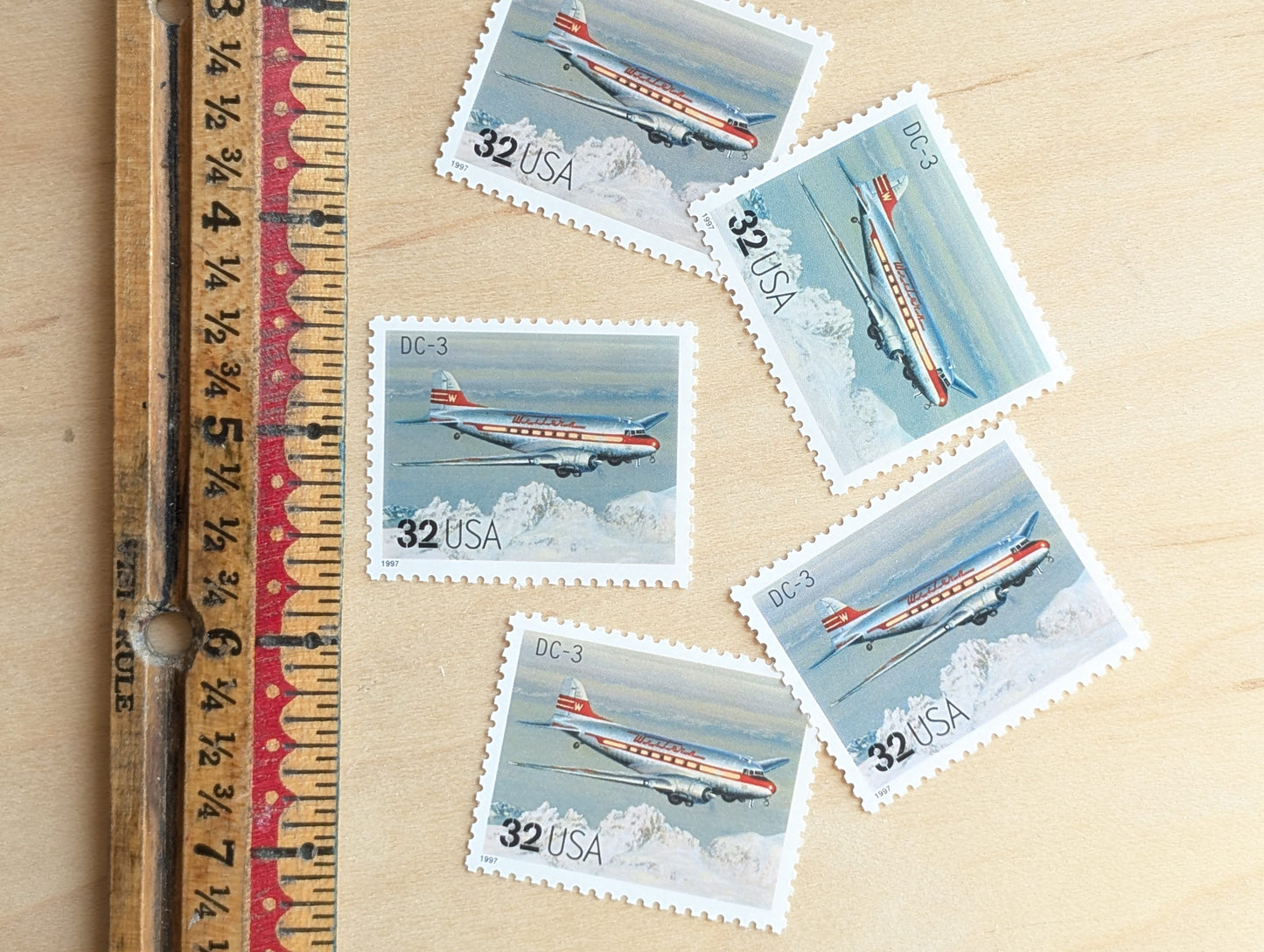 DC-3 Classic American Aircraft, Set of 5, Vintage Unused USPS 32 Cent Postage Stamps, Classic American Aircraft Stamps, 1996, Gummed