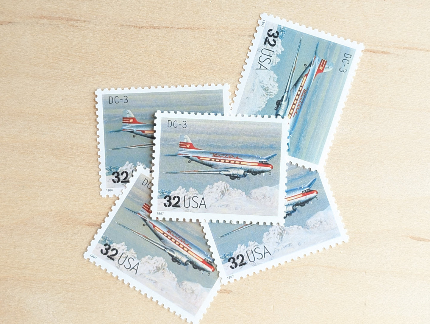 DC-3 Classic American Aircraft, Set of 5, Vintage Unused USPS 32 Cent Postage Stamps, Classic American Aircraft Stamps, 1996, Gummed