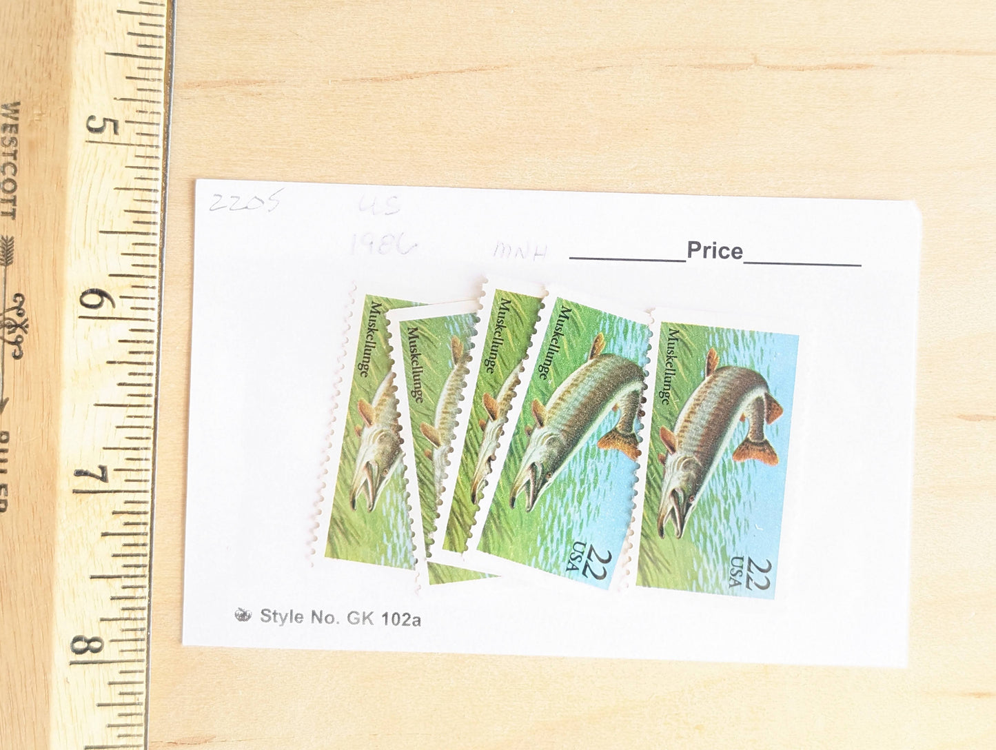 Muskellunge Stamps, Set of 5, Vintage Unused USPS 22 Cent Postage Stamps, Fish Stamps 1986, Gummed
