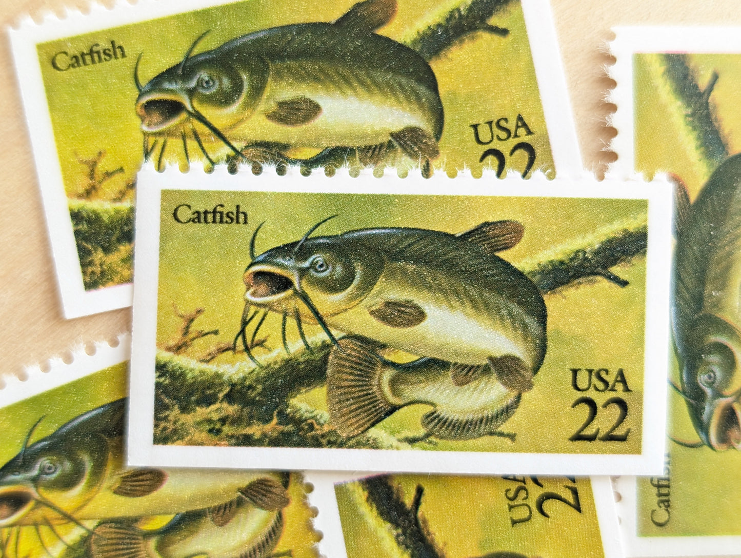 Fish, Booklet of 10, Vintage Unused USPS 22 Cent Postage Stamps, Fish Stamps (Muskellunge, Atlantic Cod, Largemouth Bass, Bluefin Tuna, Catfish), 1986, Gummed