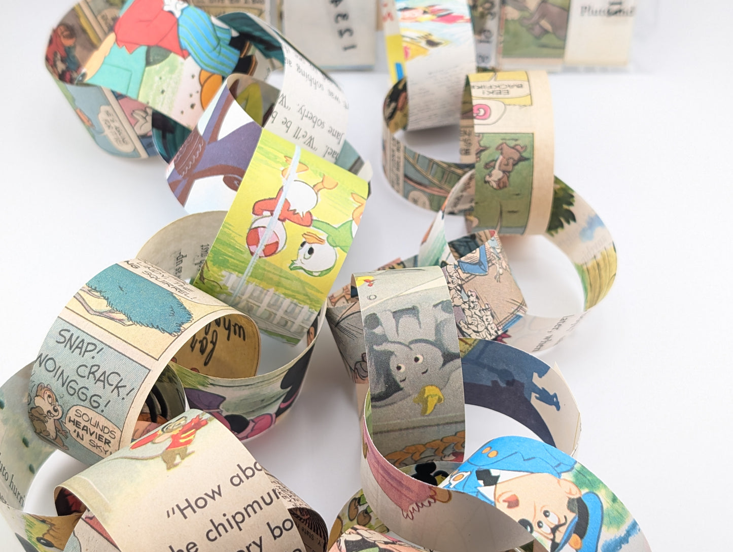 Disney Trip Count Down Paper Chain Kit, 31 Adhesive Chains and 31 Number Stickers, Made With Vintage Disney Books, 1 or 1.5 Inches Wide