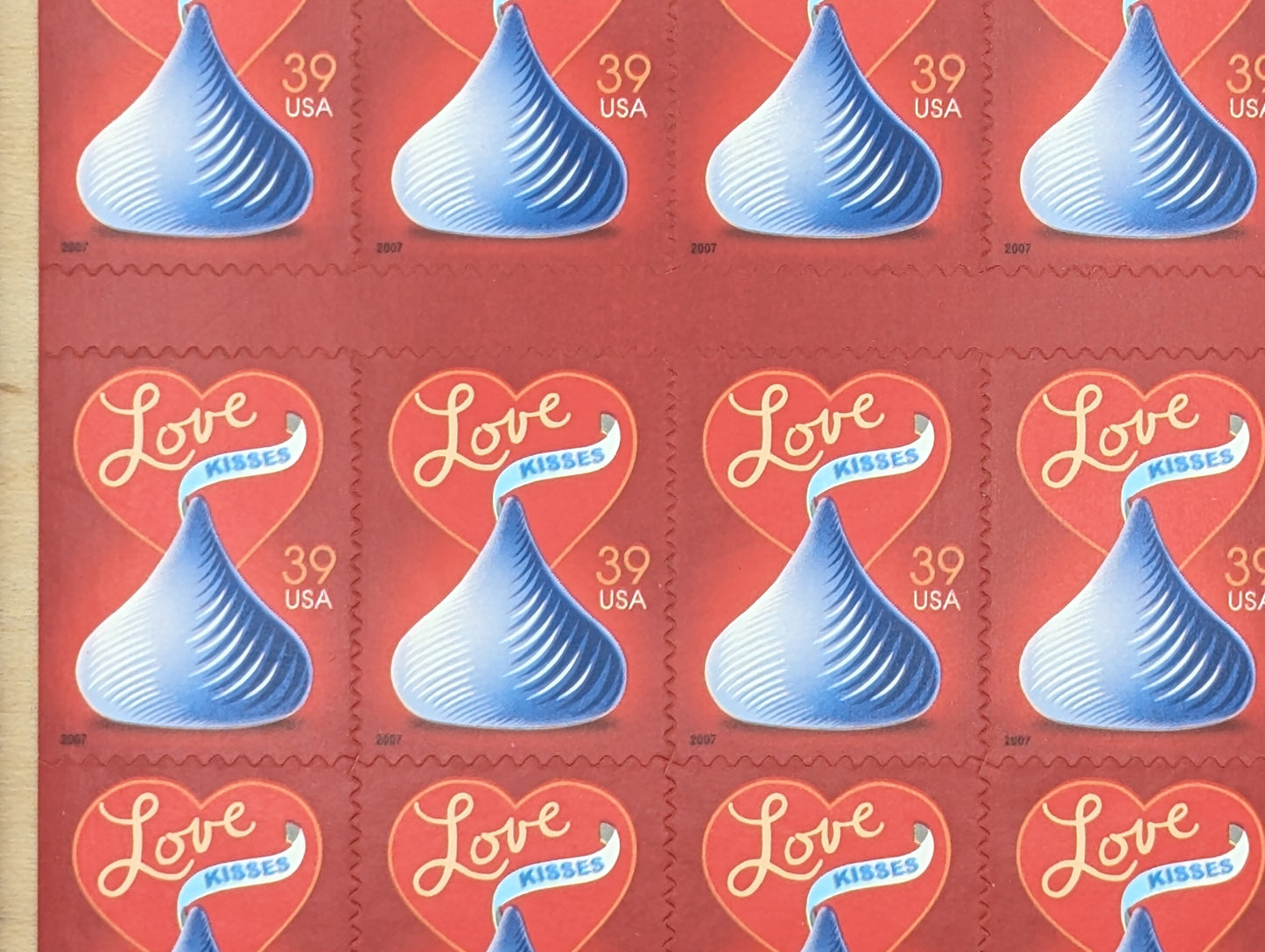Love Kisses Stamps, Sheet of 20, Vintage Unused USPS 39 Cent Postage Stamps, Love Stamps 2007, Self-Adhesive