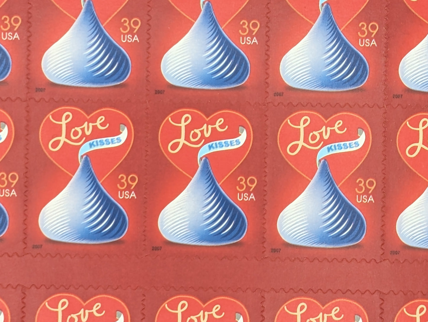 Love Kisses Stamps, Sheet of 20, Vintage Unused USPS 39 Cent Postage Stamps, Love Stamps 2007, Self-Adhesive