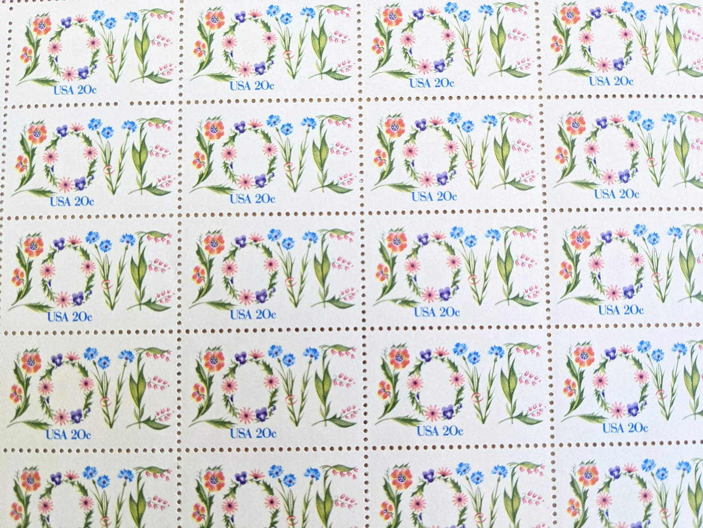 Love Flower Stamps, Vintage Unused USPS 20 Cent Postage Stamps, Love Stamps 1982, Gummed