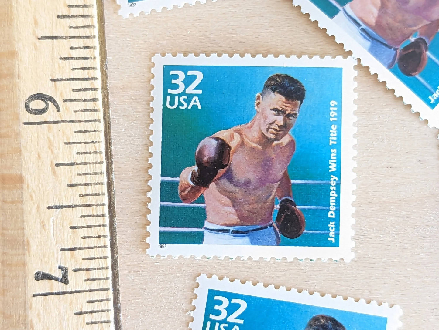 5 Jack Dempsey, 32 Cent, 1998, 1910s Celebrate The Century, Unused Postage Stamps