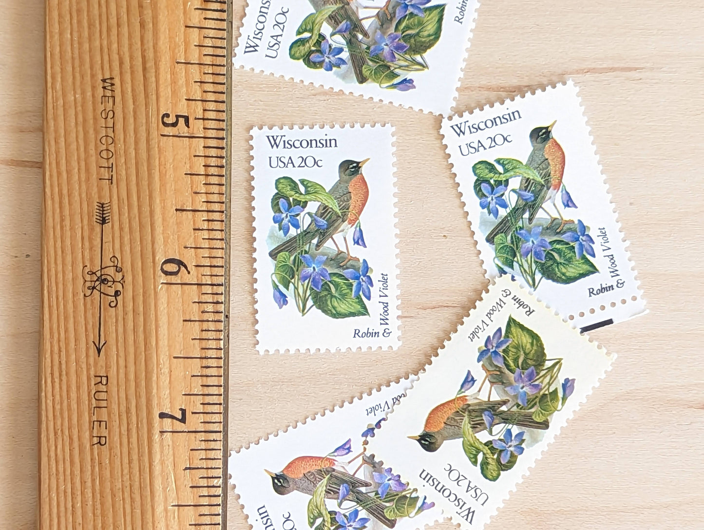 5 Wisconsin State Stamp, 20 Cent, 1982, State Bird and Flower, Unused Postage Stamps