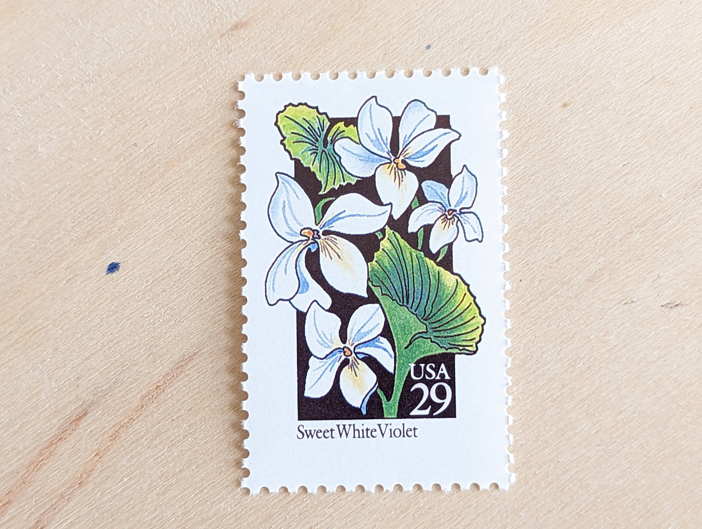 Set of 5 Sweet White Violet Wildflower Stamps, 29 cent stamps, 1992 Unused USPS Postage Stamp