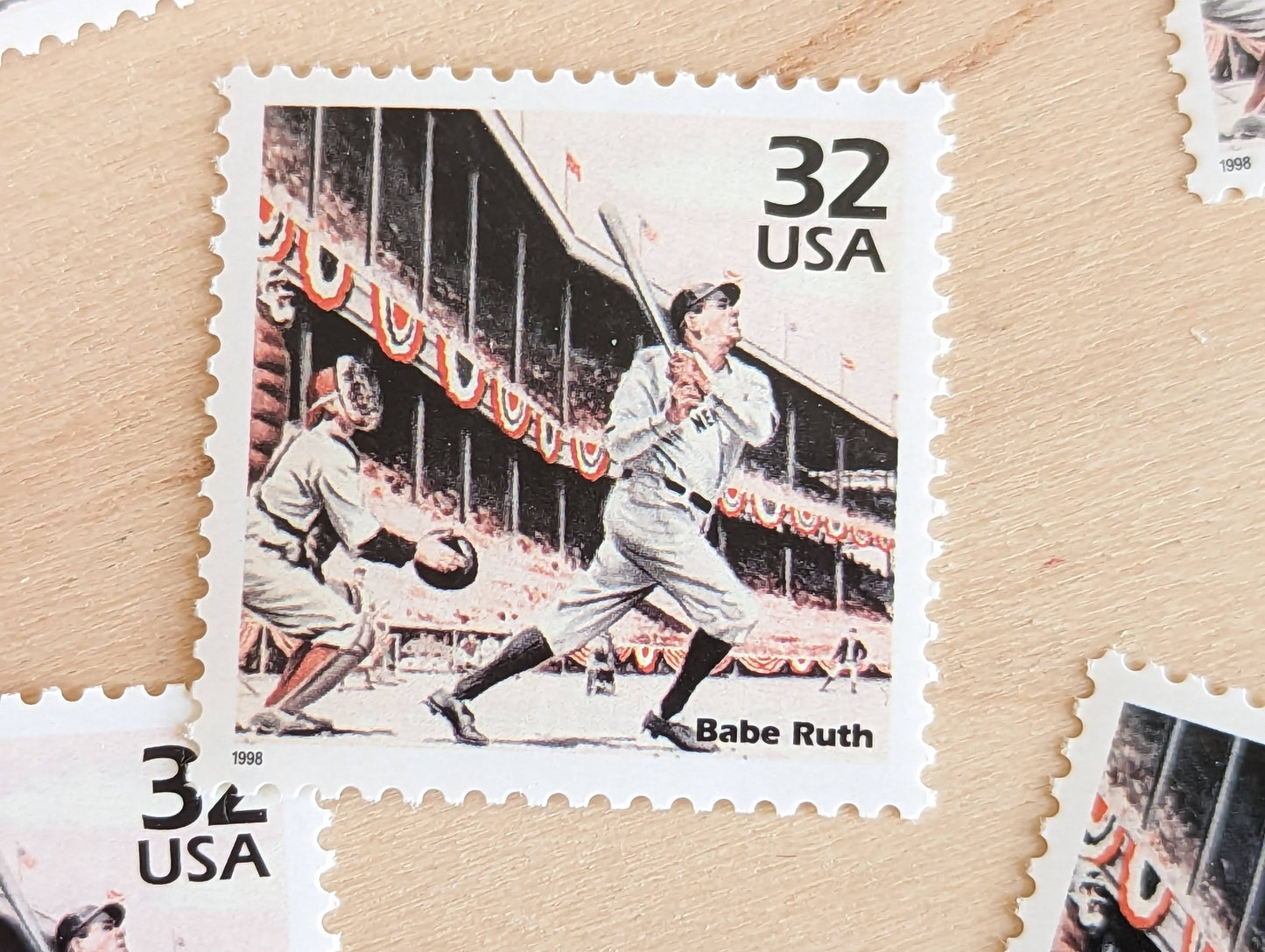 5 Babe Ruth, 32 Cent, 1998, 1920s Celebrate The Century, Unused Postage Stamps