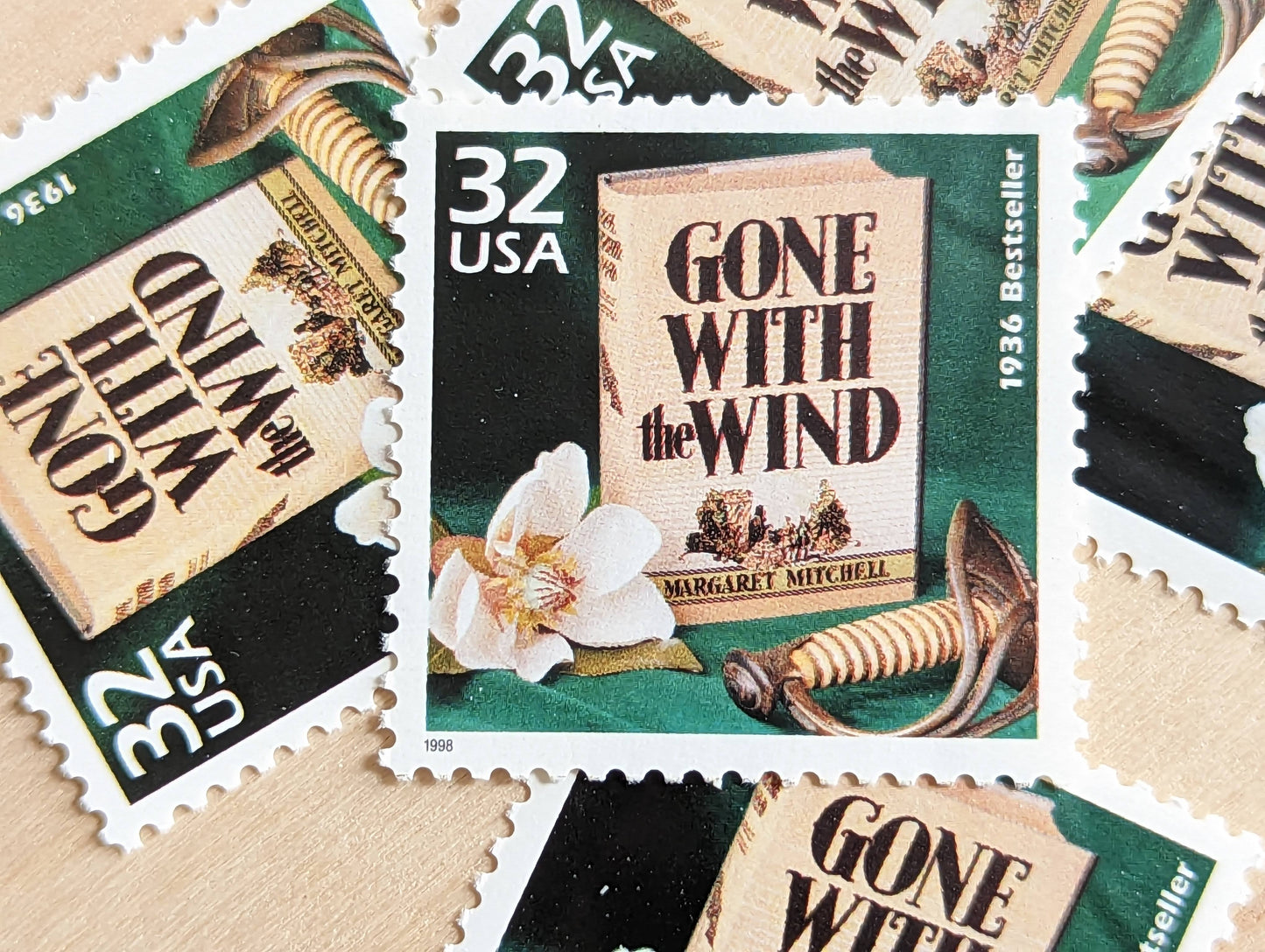 5 Gone With The Wind stamps, 32 Cent, 1998, 1930s Celebrate The Century, Unused Postage Stamps