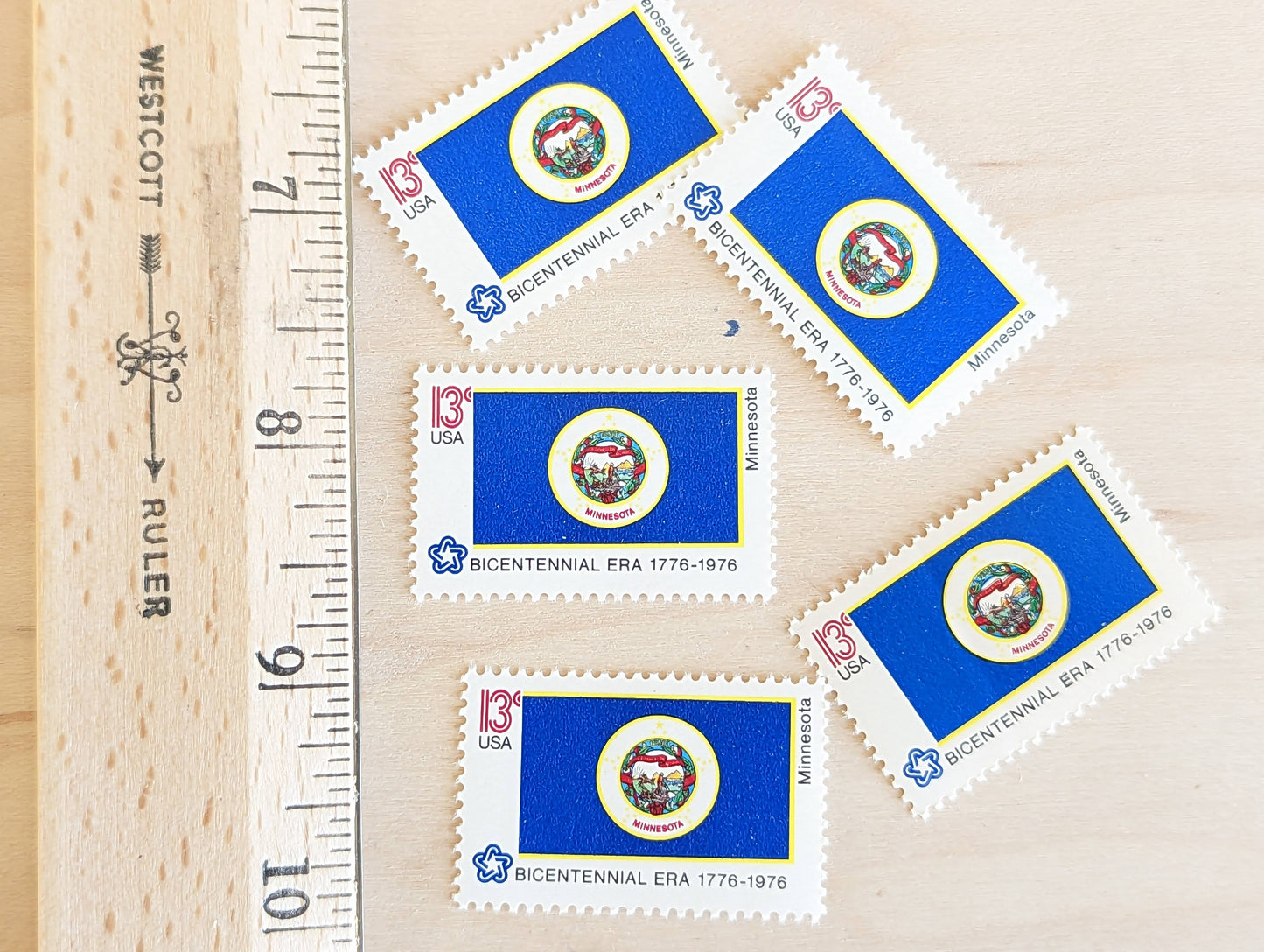 10 Minnesota State Flag Stamps, 13 Cent, 1976, State Flag, Unused Postage Stamps