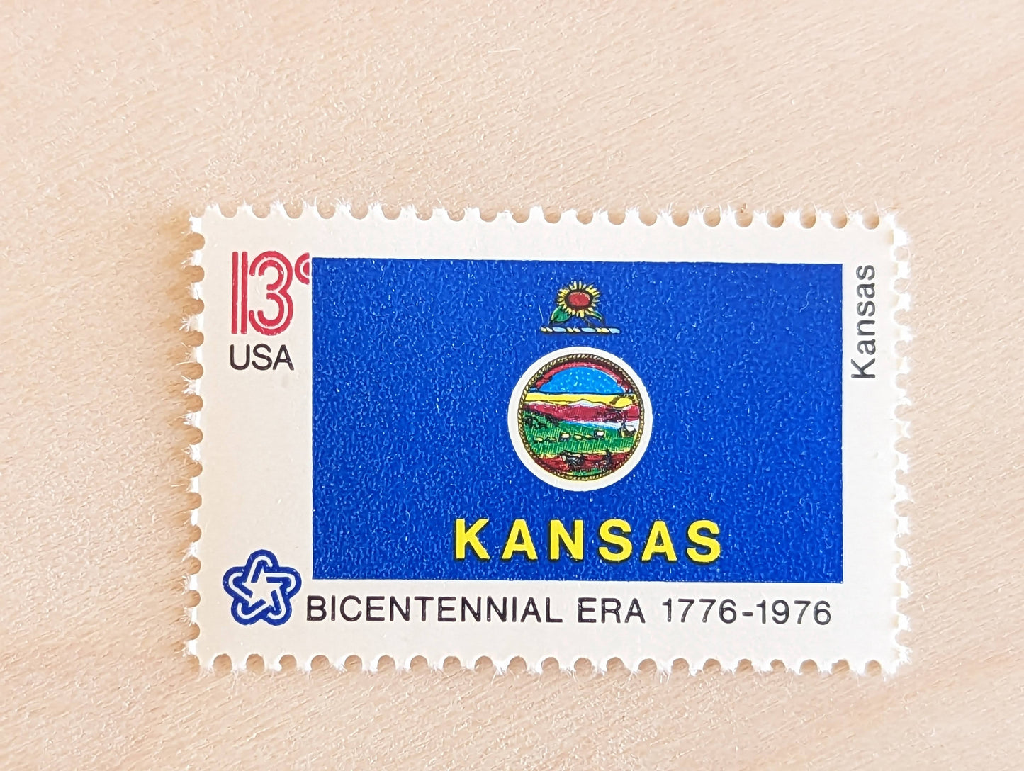 10 Kansas State Flag Stamps, 13 Cent, 1976, State Flag, Unused Postage Stamps