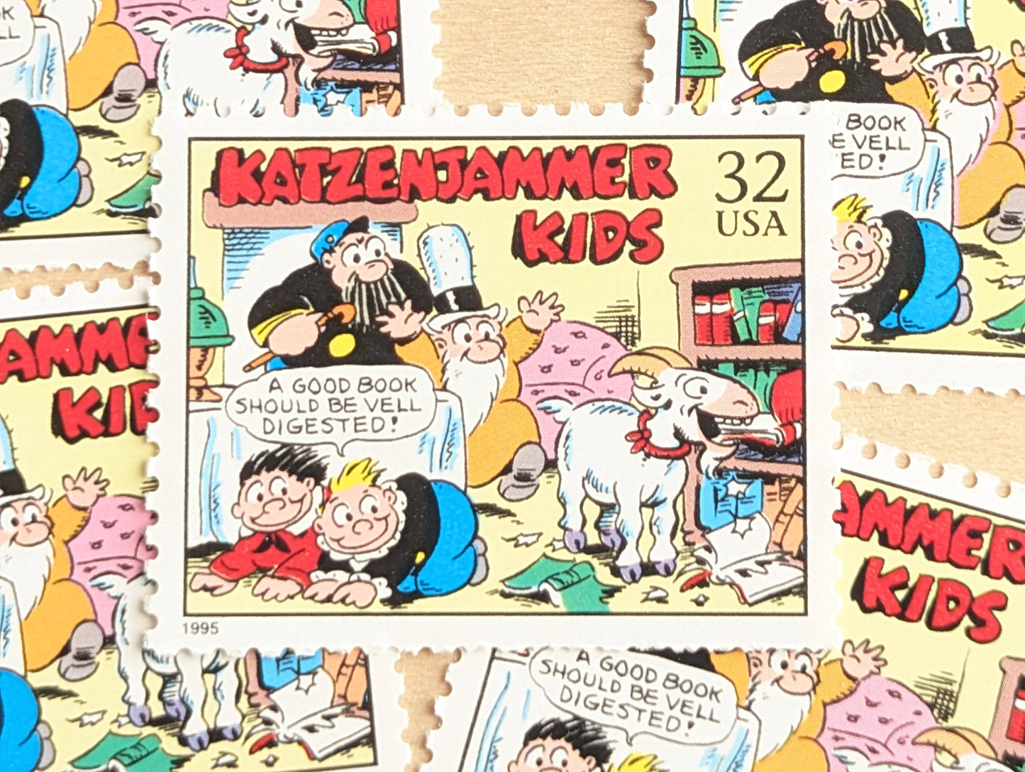 5 Katzenjammer Kids Stamps, 32 Cent, 1995 Comic Strip Classics, Unused Postage Stamps