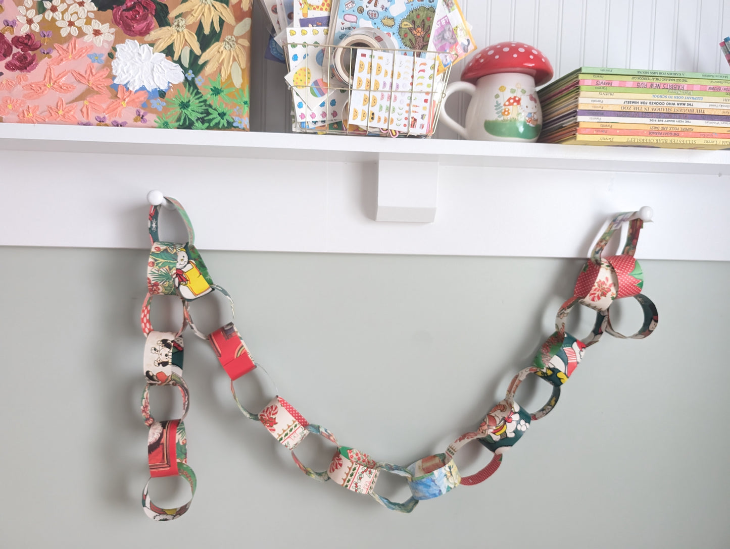 Double Sided Christmas Wrapping Paper Chain Kit, 31 Chains & Number Stickers to Count Down/Decorate, Made with Vintage Wrap, 1.5 or 1 Inch