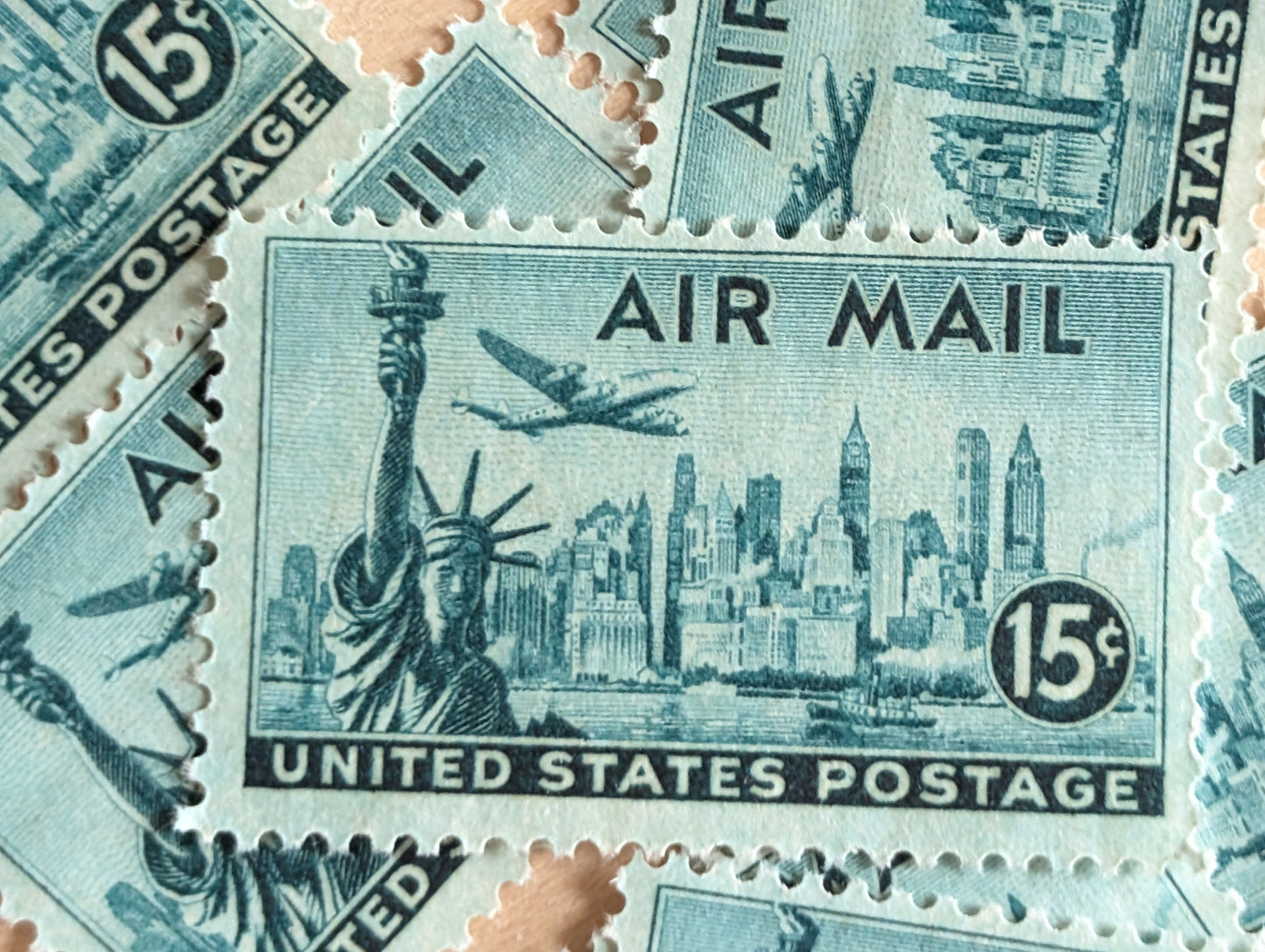 10 US Airmail Postage Stamps, 15 Cent Stamps, 1947 Unused US Postage Stamps