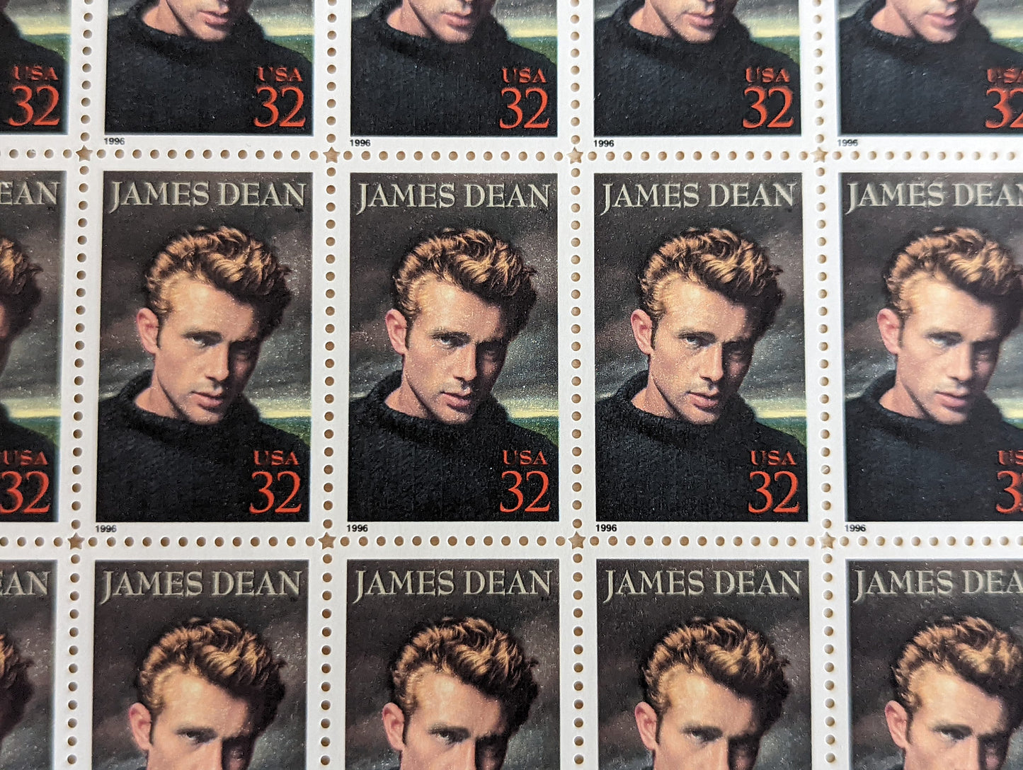 Legends of Hollywood Stamp Sheet, James Dean, Unused US 32 Cent Stamps, 20 Stamps, 1996