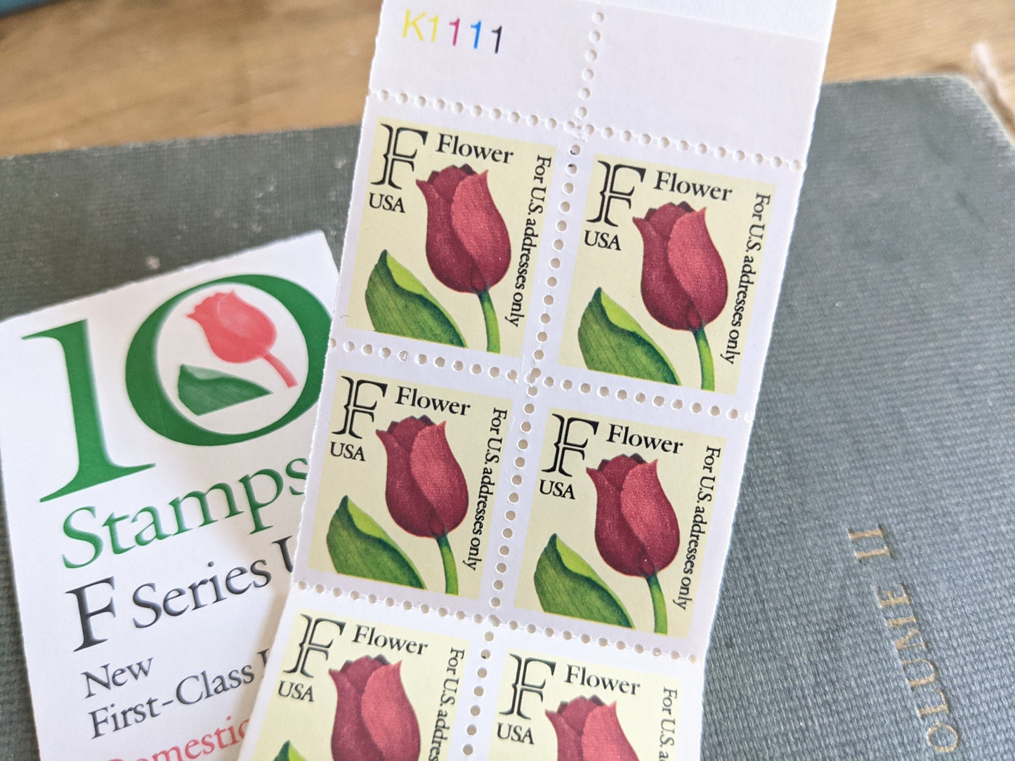 Booklet of 10 Tulip F Rate Stamps, 29 Cent Stamps, Unused Postage Stamps, F is for Flower, Red Tulip